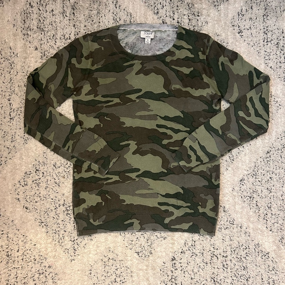 Woman’s JCrew  Camo Teddie lightweight sweater size small